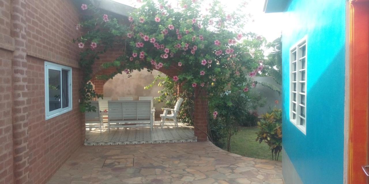 Maison Charlotte Forever Chambre D'Hotes Chez Un Couple Belgo Togolais Lomé Exteriör bild